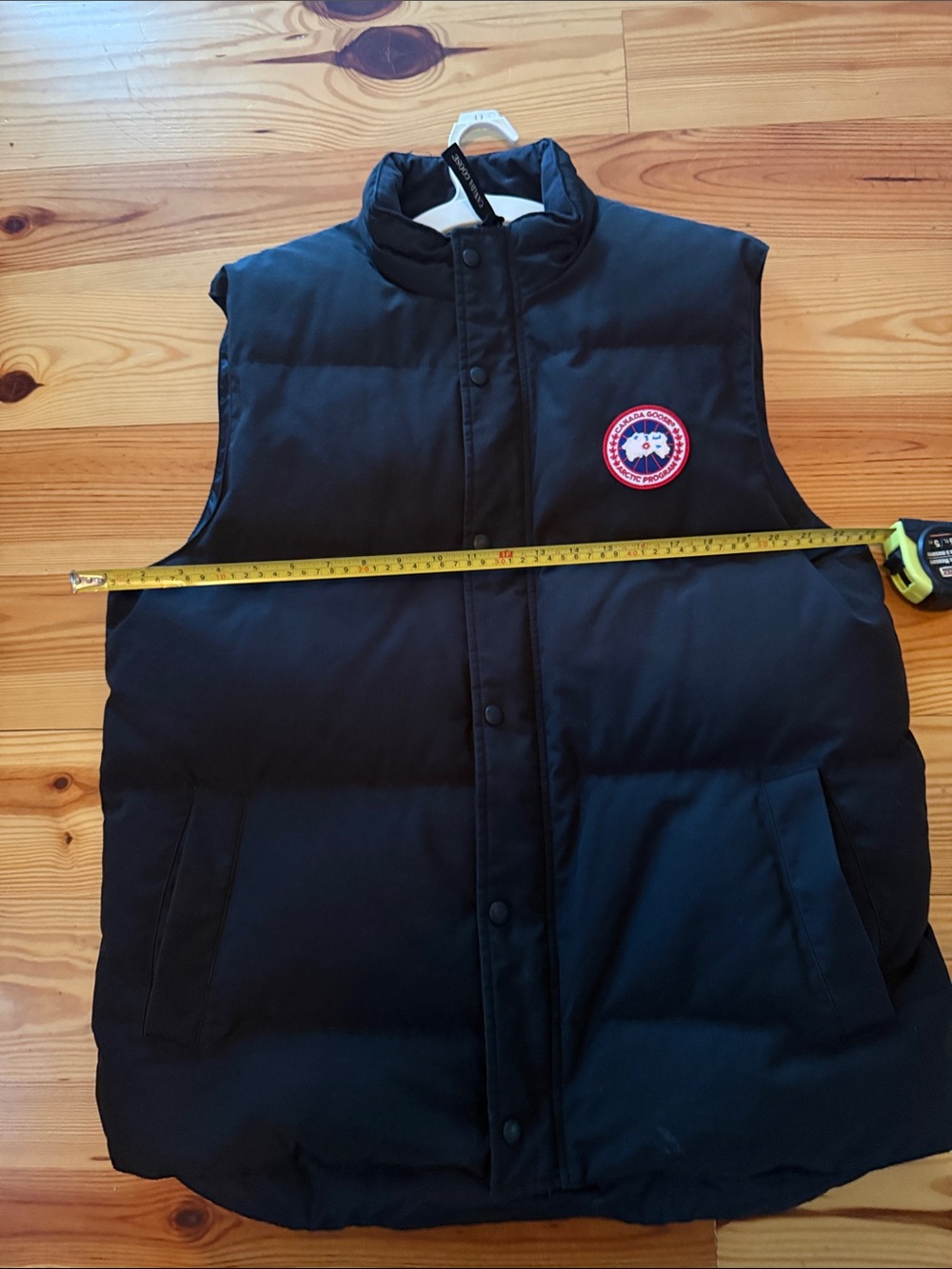 Canada Goose Black Puffer Vest with Red Logo Patch - Picture 6 of 6